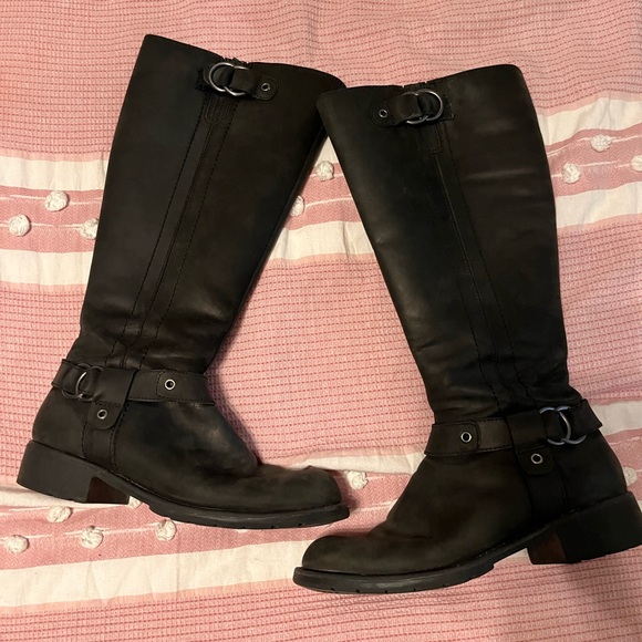 Clarks Black Women's Winter Boots - Picture 3 of 4